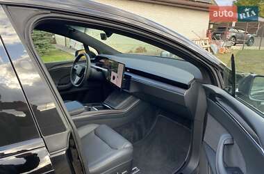 Внедорожник / Кроссовер Tesla Model X 2024 в 