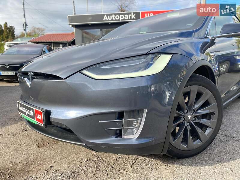 Внедорожник / Кроссовер Tesla Model X 2018 в Виннице