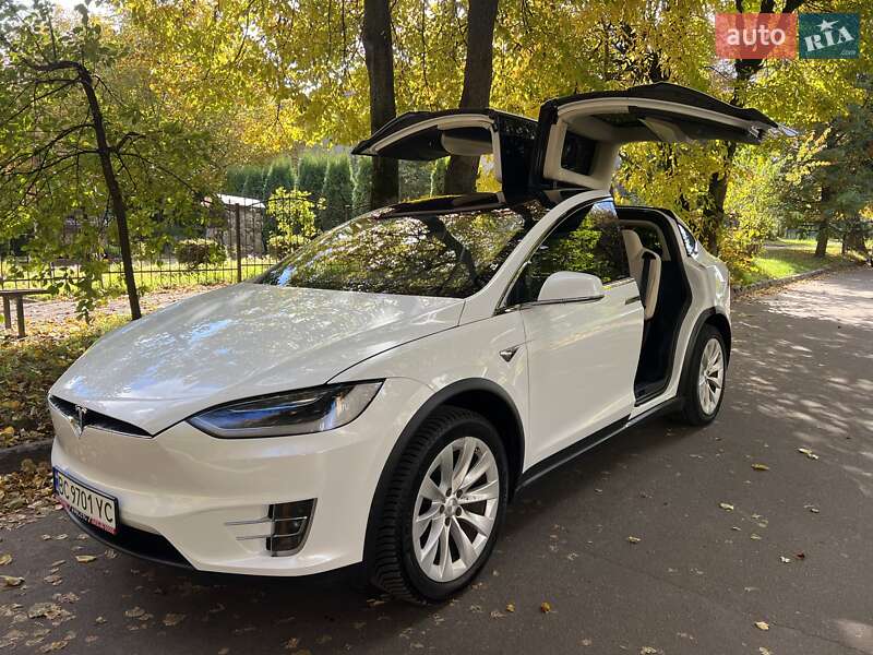 Внедорожник / Кроссовер Tesla Model X 2018 в Львове фото 3 Внедорожник / Кроссовер Tesla Model X 2018 в Львове