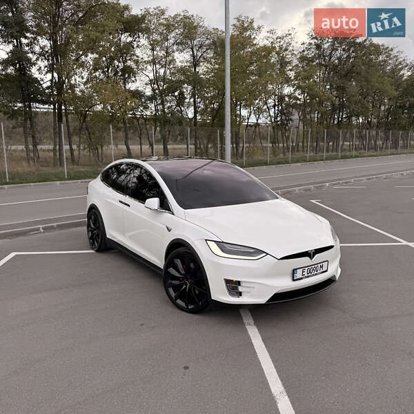 Внедорожник / Кроссовер Tesla Model X 2017 в Днепре