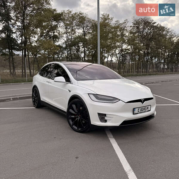 Внедорожник / Кроссовер Tesla Model X 2017 в Днепре