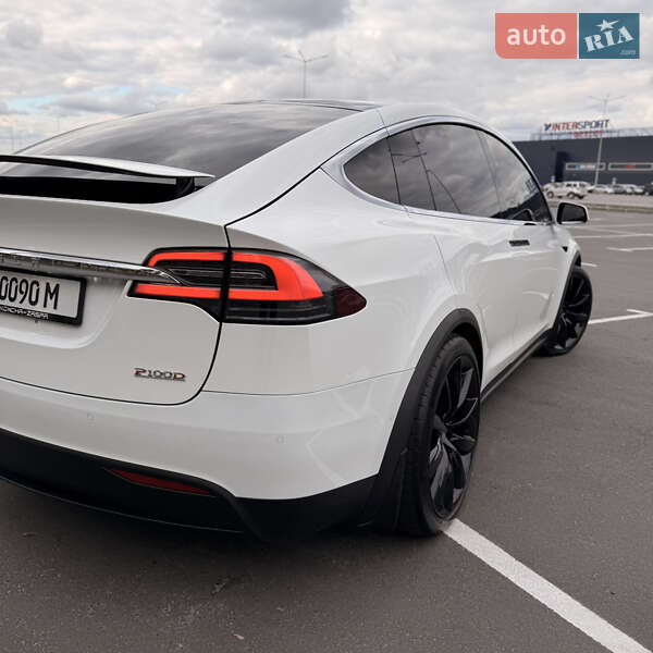 Внедорожник / Кроссовер Tesla Model X 2017 в Днепре