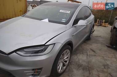 Позашляховик / Кросовер Tesla Model X 2018 в 