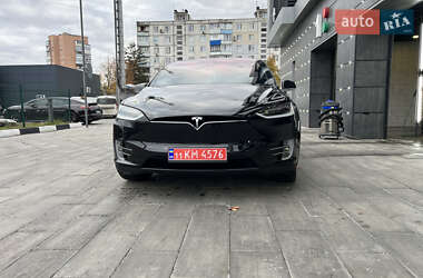 Внедорожник / Кроссовер Tesla Model X 2016 в 
