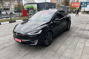 Внедорожник / Кроссовер Tesla Model X 2016 в 