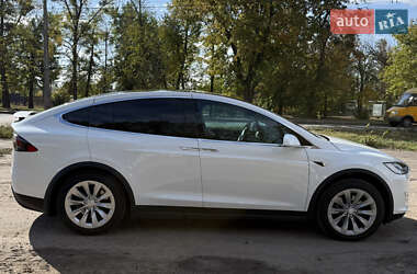 Внедорожник / Кроссовер Tesla Model X 2020 в 