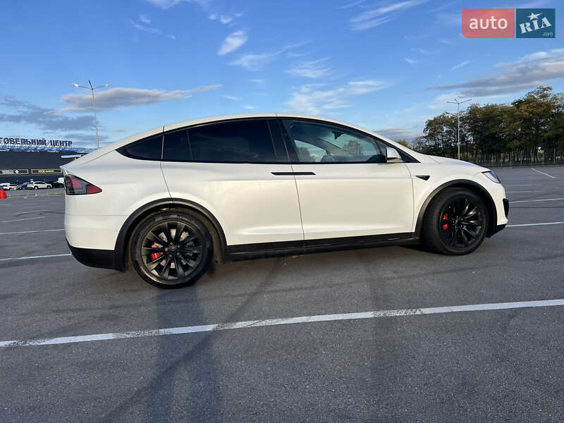 Позашляховик / Кросовер Tesla Model X 2018 в Дніпрі