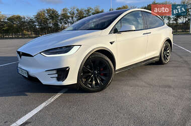 Внедорожник / Кроссовер Tesla Model X 2018 в 