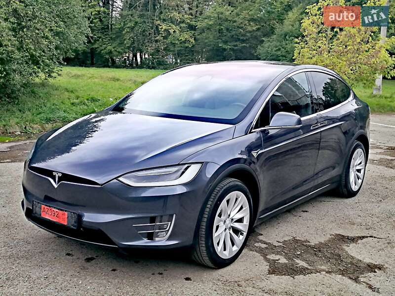 Внедорожник / Кроссовер Tesla Model X 2017 в Ивано-Франковске