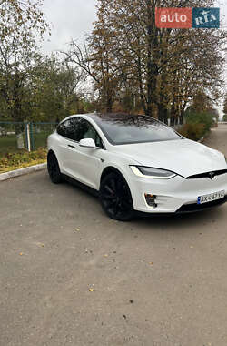 Позашляховик / Кросовер Tesla Model X 2016 в Харкові