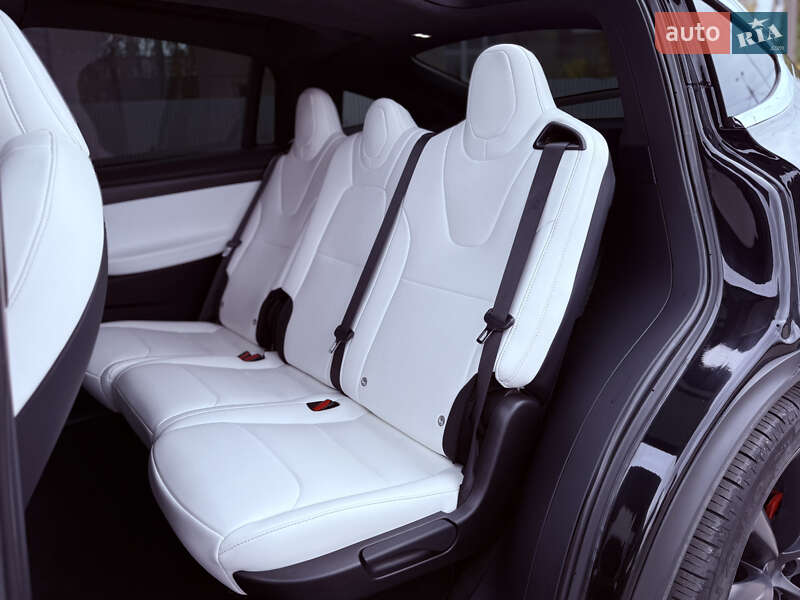 Внедорожник / Кроссовер Tesla Model X 2020 в Сумах