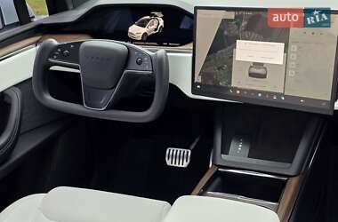 Внедорожник / Кроссовер Tesla Model X 2023 в 