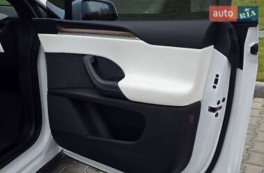 Внедорожник / Кроссовер Tesla Model X 2023 в 
