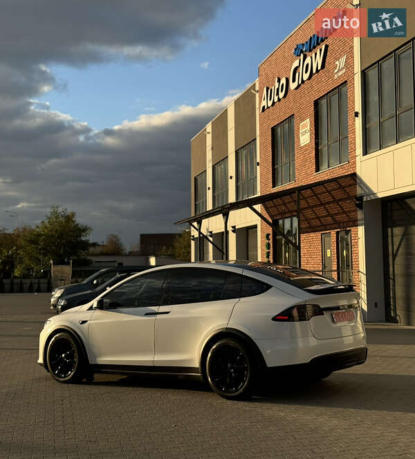 Позашляховик / Кросовер Tesla Model X 2023 в Вінниці