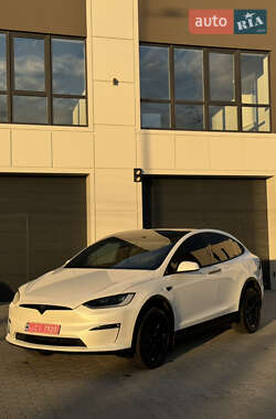 Внедорожник / Кроссовер Tesla Model X 2023 в 