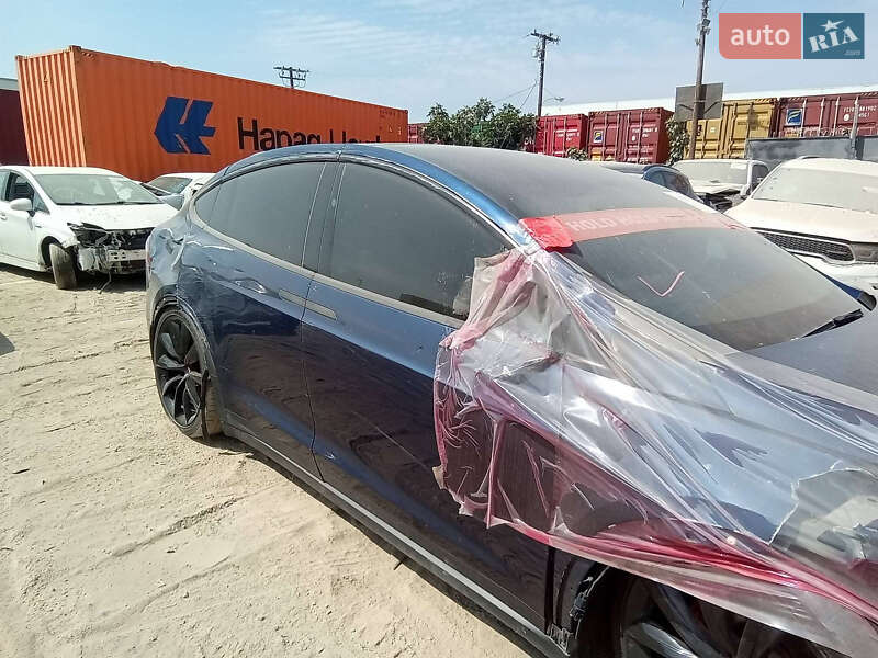 Внедорожник / Кроссовер Tesla Model X 2017 в Одессе