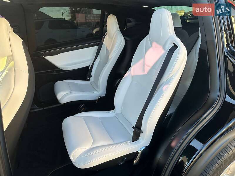 Внедорожник / Кроссовер Tesla Model X 2017 в Львове фото 17 Внедорожник / Кроссовер Tesla Model X 2017 в Львове