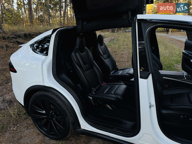 Внедорожник / Кроссовер Tesla Model X 2022 в Черкассах