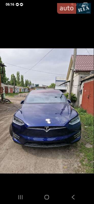 Позашляховик / Кросовер Tesla Model X 2018 в Черкасах фото 5 Позашляховик / Кросовер Tesla Model X 2018 в Черкасах