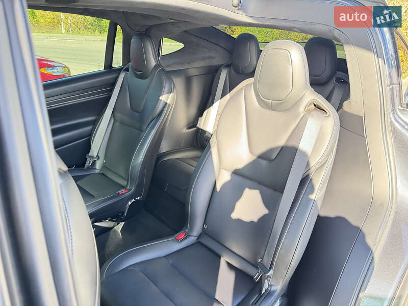 Позашляховик / Кросовер Tesla Model X 2024 в Києві фото 33 Позашляховик / Кросовер Tesla Model X 2024 в Києві