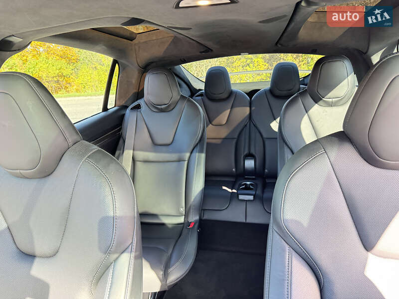 Позашляховик / Кросовер Tesla Model X 2024 в Києві фото 34 Позашляховик / Кросовер Tesla Model X 2024 в Києві