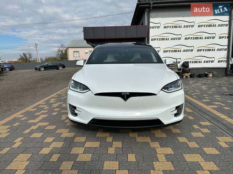 Внедорожник / Кроссовер Tesla Model X 2016 в Львове фото 2 Внедорожник / Кроссовер Tesla Model X 2016 в Львове