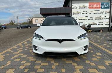 Позашляховик / Кросовер Tesla Model X 2016 в 