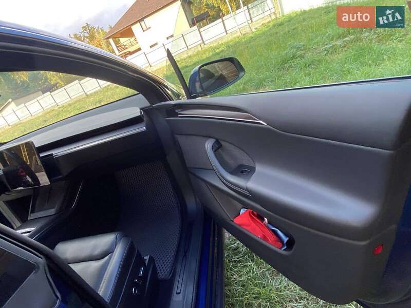 Позашляховик / Кросовер Tesla Model X 2023 в Києві