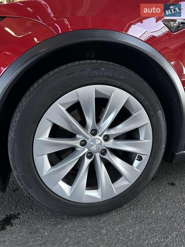 Внедорожник / Кроссовер Tesla Model X 2018 в Одессе фото 24 Внедорожник / Кроссовер Tesla Model X 2018 в Одессе