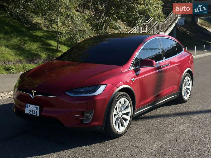 Внедорожник / Кроссовер Tesla Model X 2018 в Одессе фото 32 Внедорожник / Кроссовер Tesla Model X 2018 в Одессе