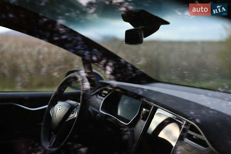 Внедорожник / Кроссовер Tesla Model X 2016 в Ивано-Франковске фото 19 Внедорожник / Кроссовер Tesla Model X 2016 в Ивано-Франковске