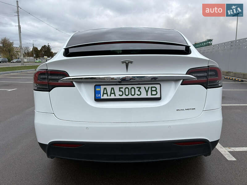 Позашляховик / Кросовер Tesla Model X 2020 в Києві фото 10 Позашляховик / Кросовер Tesla Model X 2020 в Києві