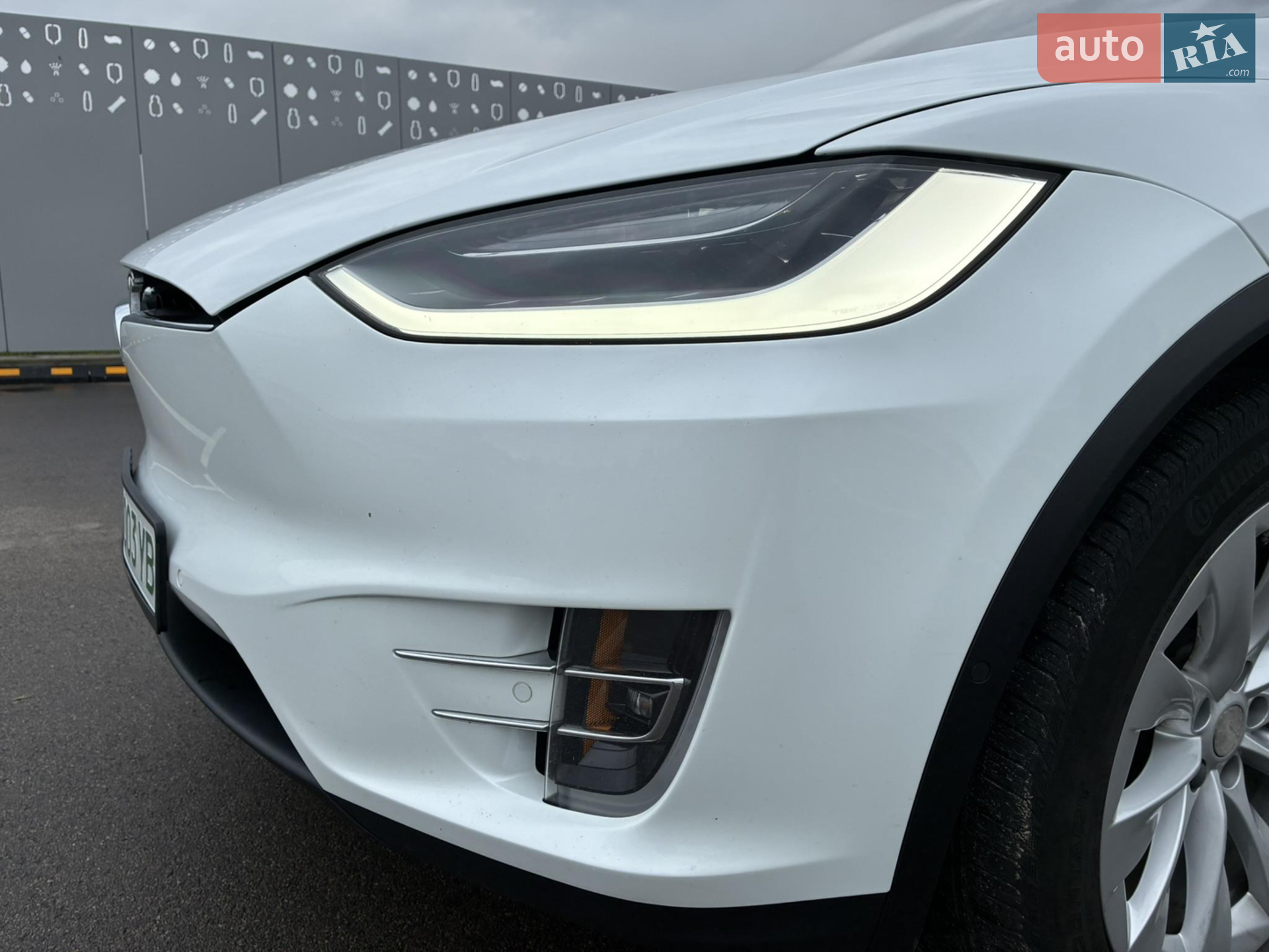 2020 Tesla Model X - мініатюра 23