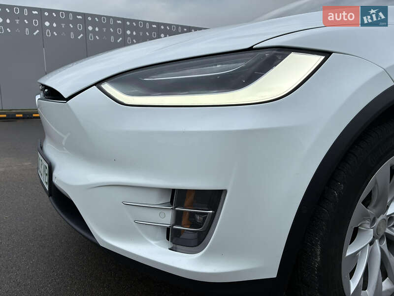 Позашляховик / Кросовер Tesla Model X 2020 в Києві фото 23 Позашляховик / Кросовер Tesla Model X 2020 в Києві