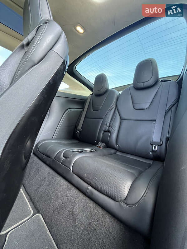 Позашляховик / Кросовер Tesla Model X 2016 в Львові фото 48 Позашляховик / Кросовер Tesla Model X 2016 в Львові