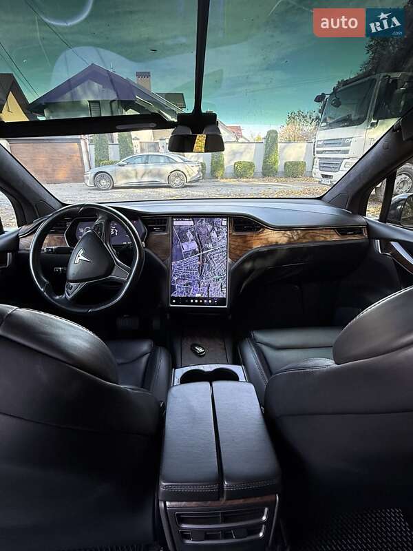 Позашляховик / Кросовер Tesla Model X 2019 в Львові фото 13 Позашляховик / Кросовер Tesla Model X 2019 в Львові