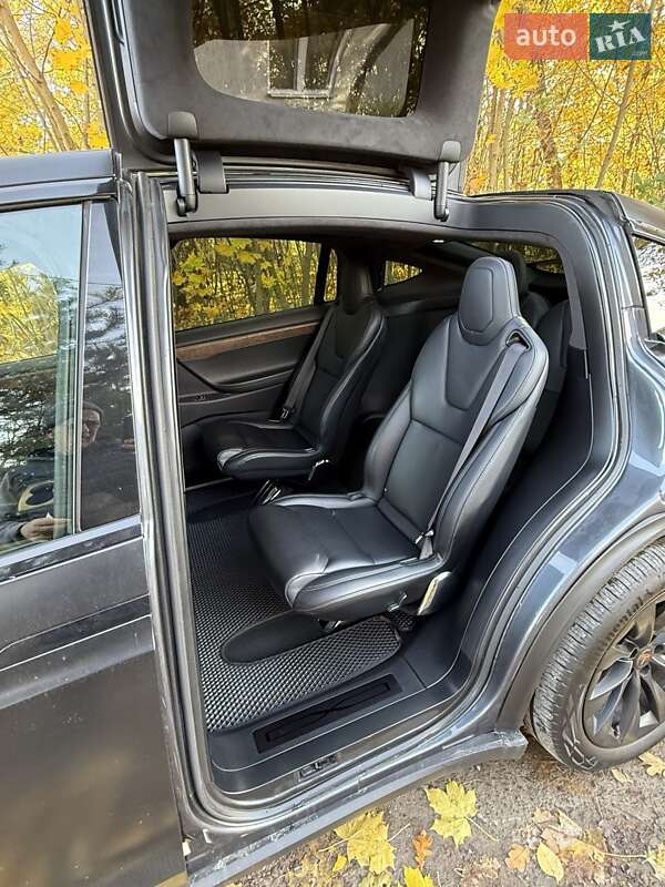 Позашляховик / Кросовер Tesla Model X 2019 в Львові фото 14 Позашляховик / Кросовер Tesla Model X 2019 в Львові