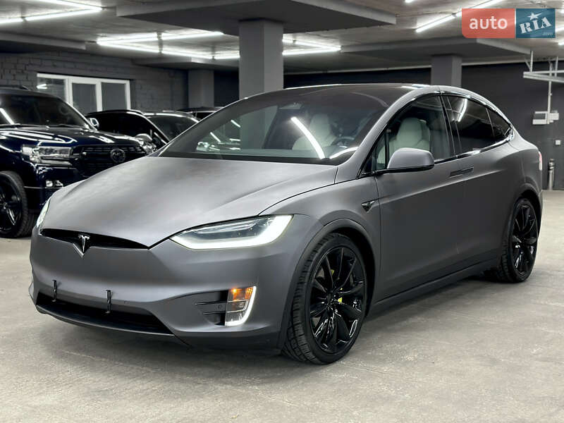 Позашляховик / Кросовер Tesla Model X 2016 в Харкові фото 3 Позашляховик / Кросовер Tesla Model X 2016 в Харкові