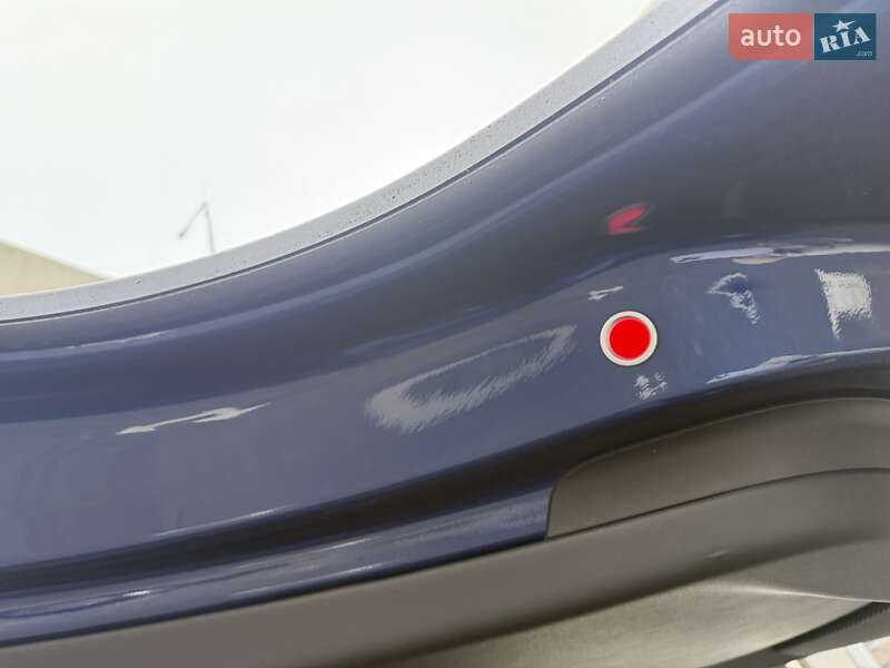 Позашляховик / Кросовер Tesla Model X 2019 в Києві