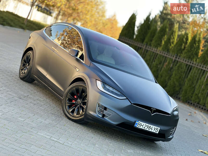 Внедорожник / Кроссовер Tesla Model X 2016 в Одессе фото 13 Внедорожник / Кроссовер Tesla Model X 2016 в Одессе