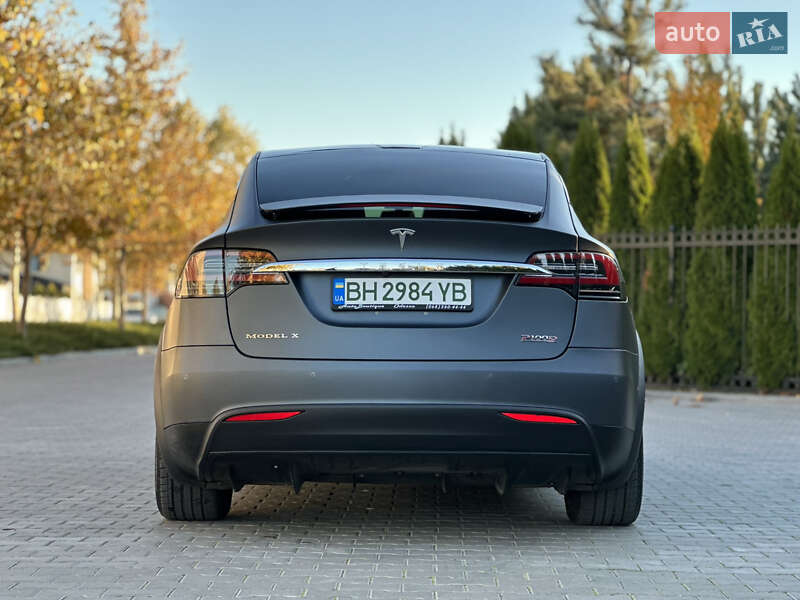 Внедорожник / Кроссовер Tesla Model X 2016 в Одессе фото 24 Внедорожник / Кроссовер Tesla Model X 2016 в Одессе