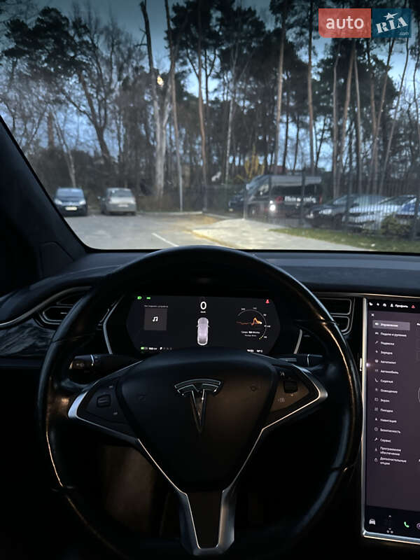 Позашляховик / Кросовер Tesla Model X 2017 в Житомирі фото 33 Позашляховик / Кросовер Tesla Model X 2017 в Житомирі