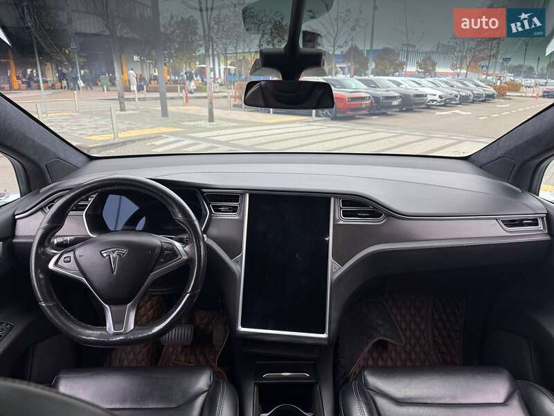 Внедорожник / Кроссовер Tesla Model X 2018 в Киеве фото 23 Внедорожник / Кроссовер Tesla Model X 2018 в Киеве