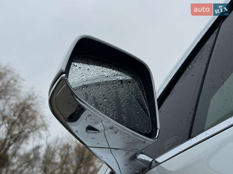 Внедорожник / Кроссовер Tesla Model X 2018 в Киеве