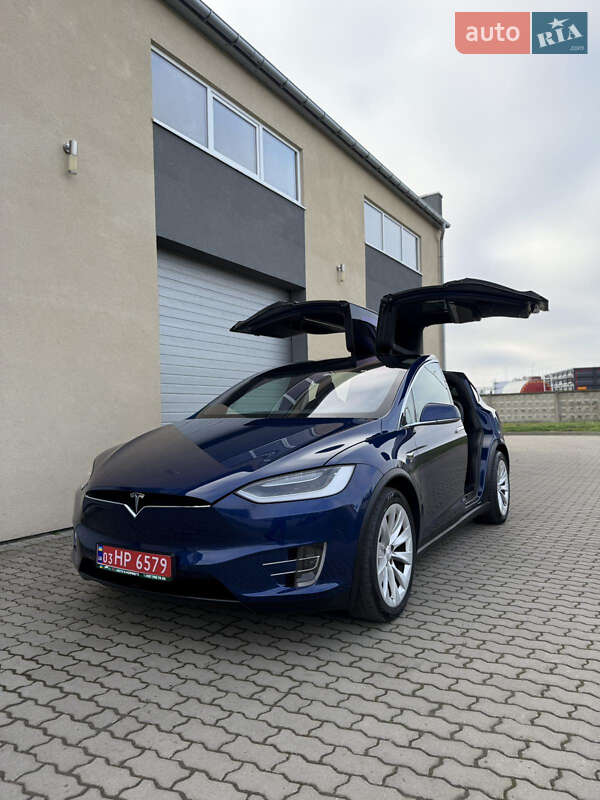 Внедорожник / Кроссовер Tesla Model X 2017 в Радехове фото 4 Внедорожник / Кроссовер Tesla Model X 2017 в Радехове
