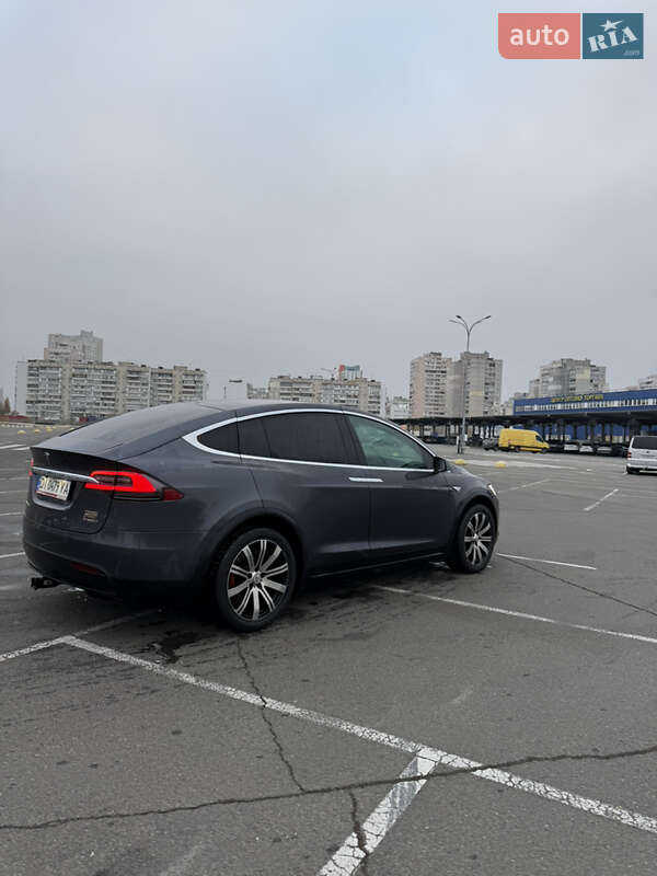 Внедорожник / Кроссовер Tesla Model X 2016 в Киеве фото 24 Внедорожник / Кроссовер Tesla Model X 2016 в Киеве