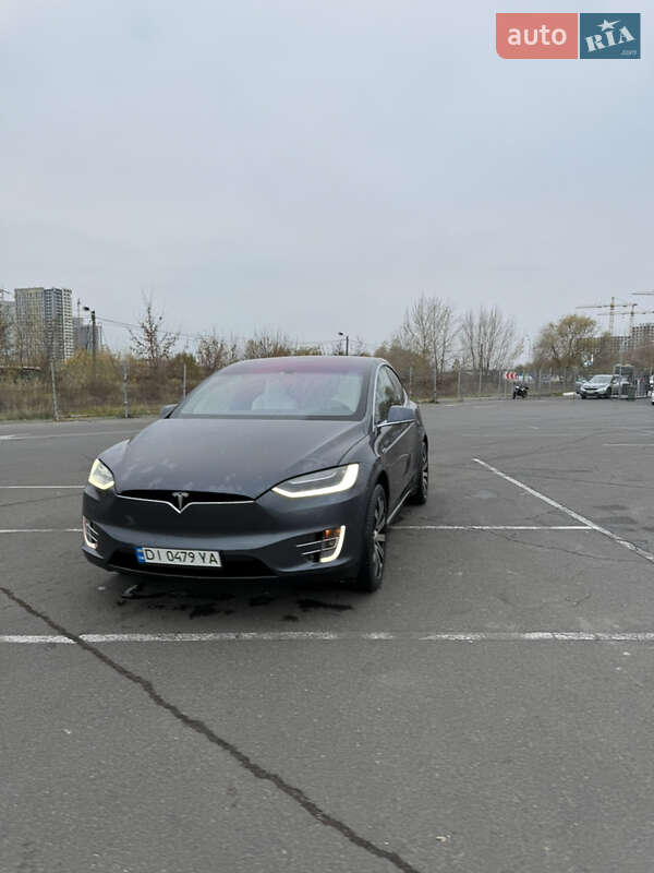 Внедорожник / Кроссовер Tesla Model X 2016 в Киеве фото 29 Внедорожник / Кроссовер Tesla Model X 2016 в Киеве