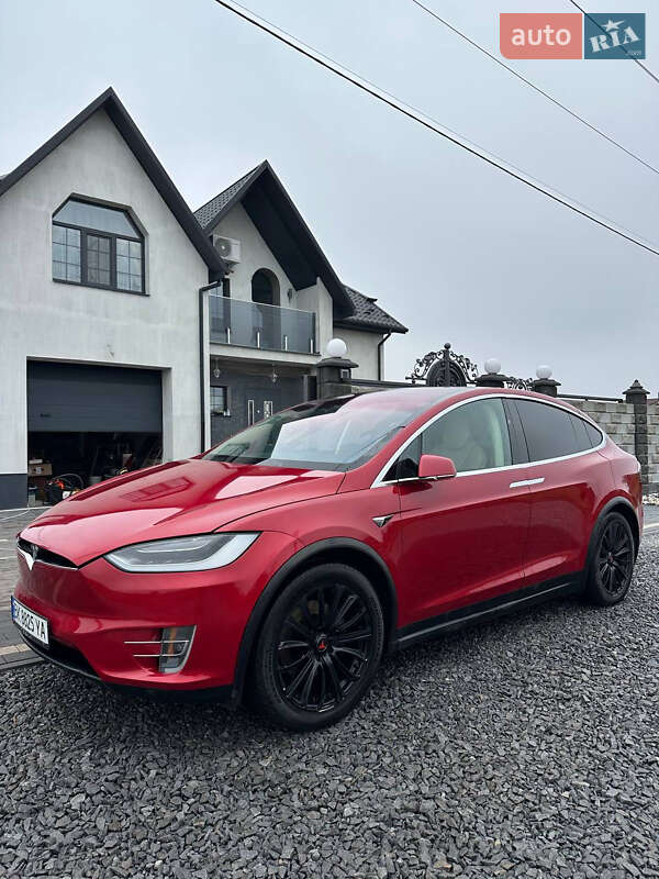 Внедорожник / Кроссовер Tesla Model X 2016 в Дубно фото 2 Внедорожник / Кроссовер Tesla Model X 2016 в Дубно