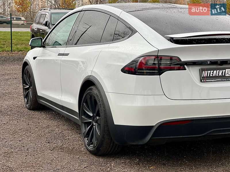 Позашляховик / Кросовер Tesla Model X 2023 в Києві
