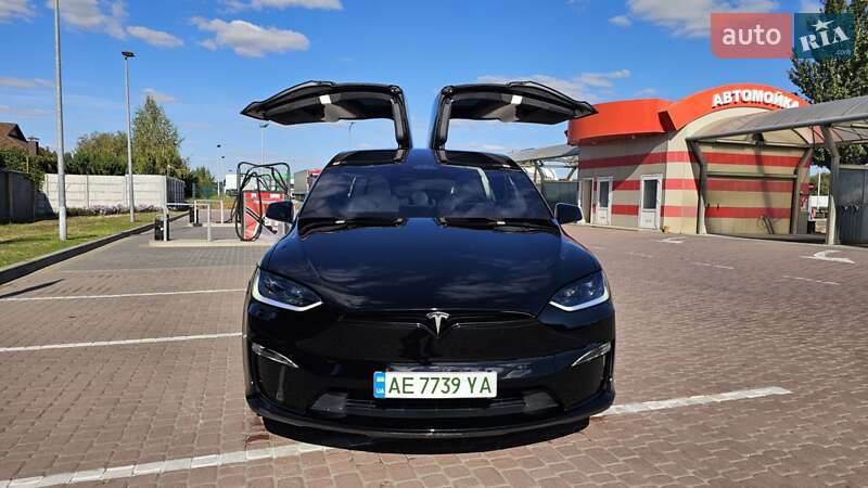 Позашляховик / Кросовер Tesla Model X 2023 в Дніпрі